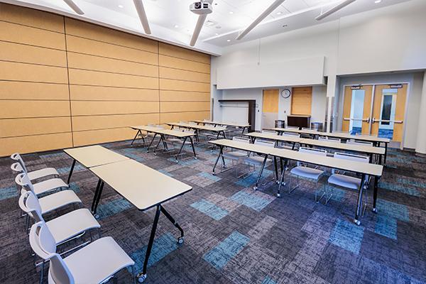 Meeting Room B at 95th Street Library